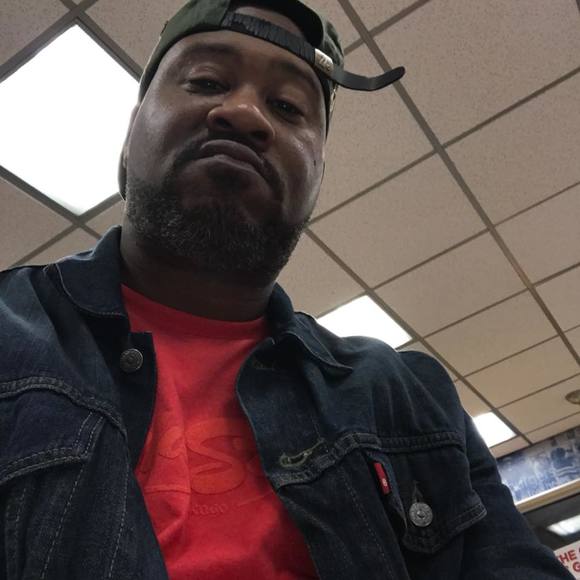 Meet your Posher, Jason - Picture 1 of 1